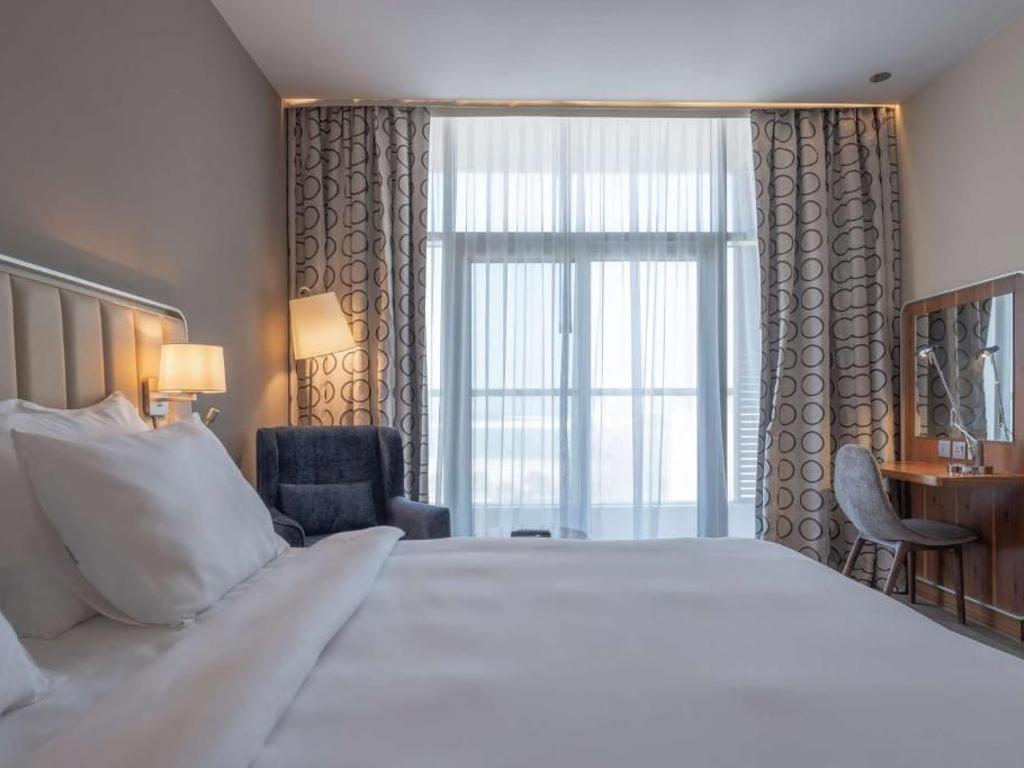 Otel - uçak - transfer hizmeti